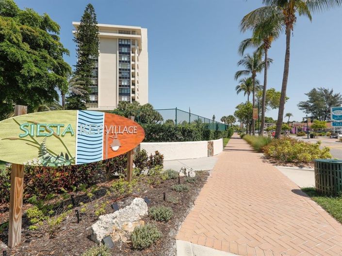 Image No.49-3 Bed Property for sale