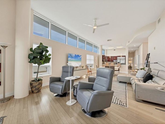 Image No.9-3 Bed Property for sale