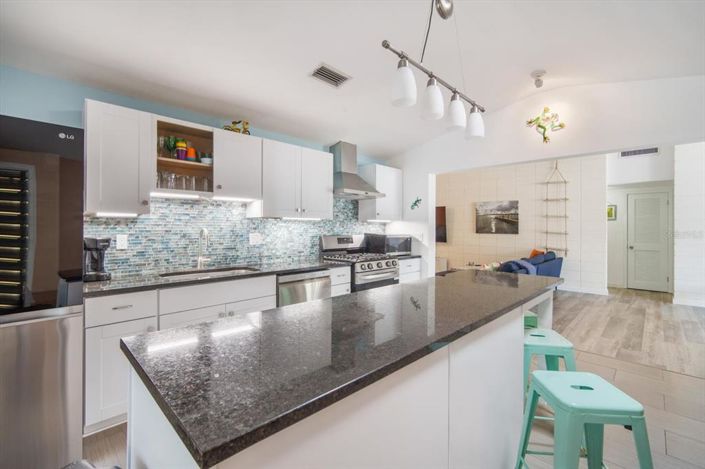 Image No.16-Propriété de 4 chambres à vendre à Holmes Beach