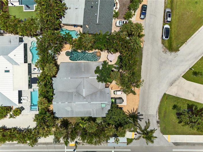 Image No.3-Propriété de 4 chambres à vendre à Holmes Beach