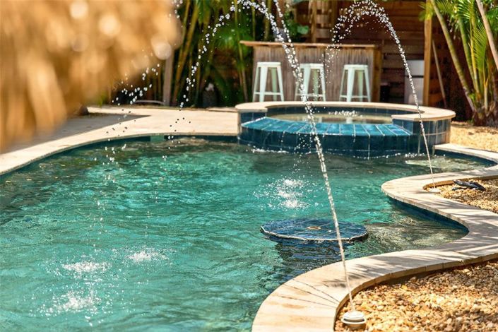 Image No.52-4 Bed Property for sale