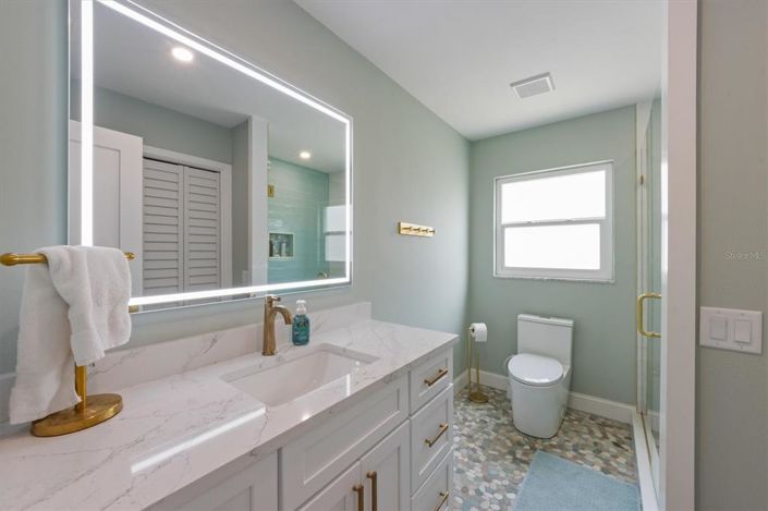 Image No.20-2 Bed Property for sale