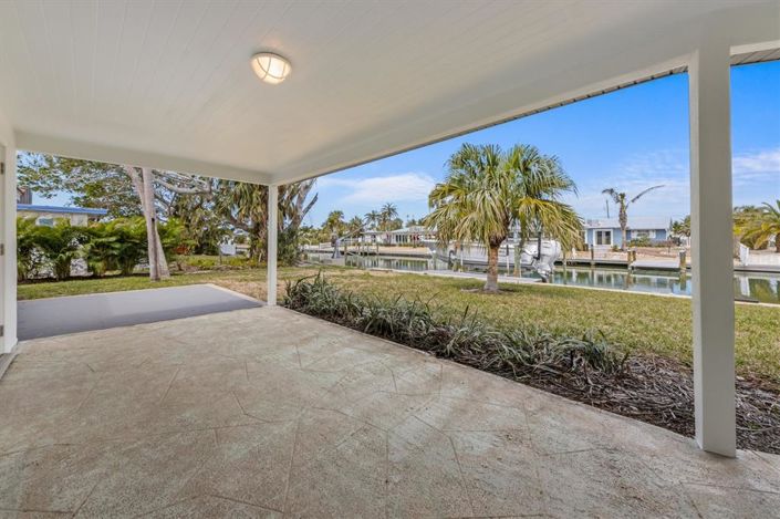 Image No.30-2 Bed Property for sale