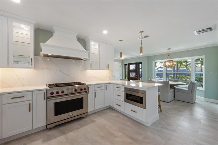 Image No.6-2 Bed Property for sale