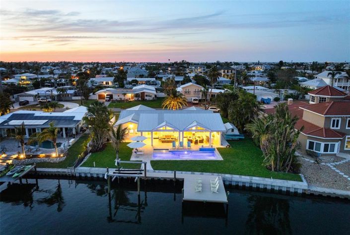 Image No.8-Propriété de 3 chambres à vendre à Holmes Beach