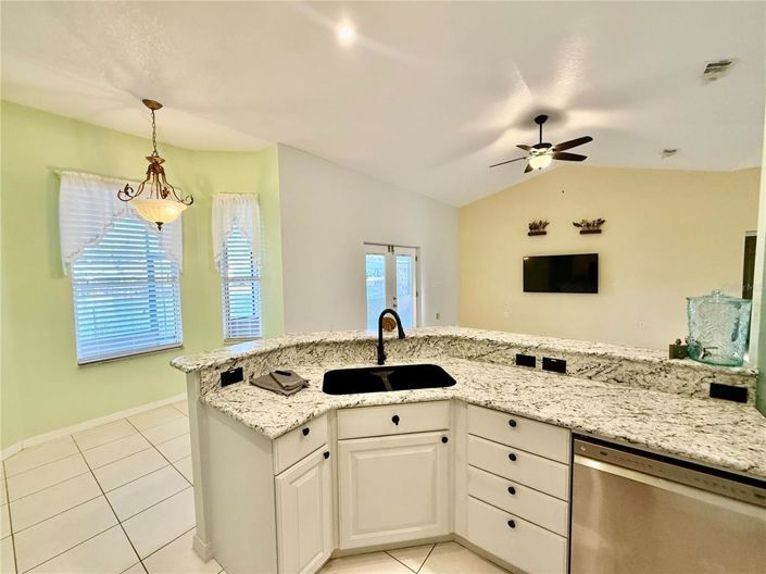 Image No.10-Propriété de 4 chambres à vendre à Haines City