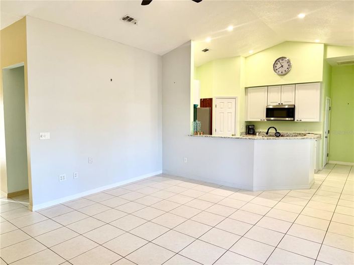 Image No.9-Propriété de 4 chambres à vendre à Haines City