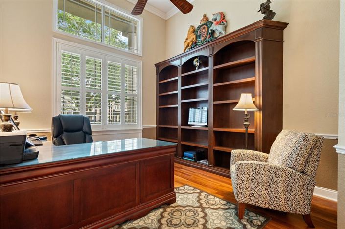 Image No.17-5 Bed Property for sale