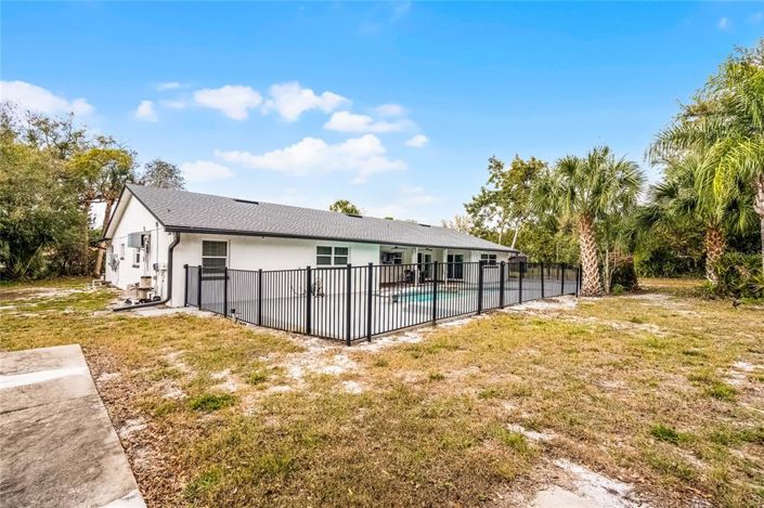 Image No.43-4 Bed Property for sale