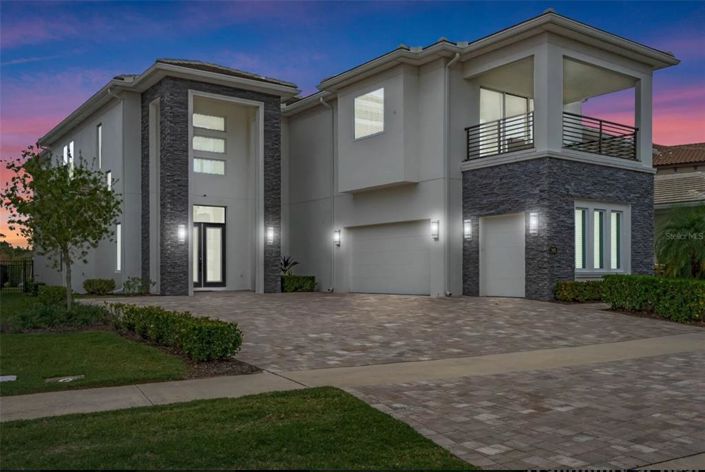 Image No.1-Propriété de 8 chambres à vendre à Kissimmee