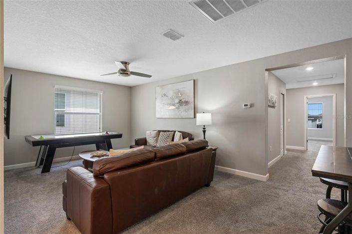 Image No.32-6 Bed Property for sale