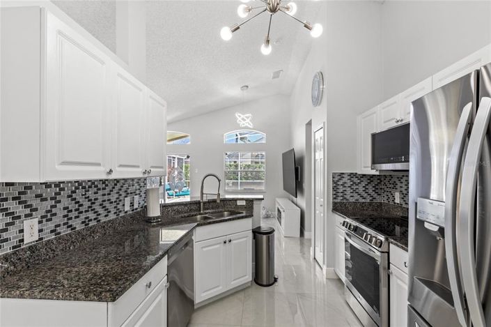 Image No.9-4 Bed Property for sale