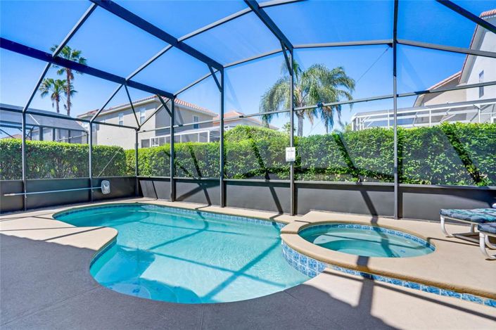 Image No.32-4 Bed Property for sale