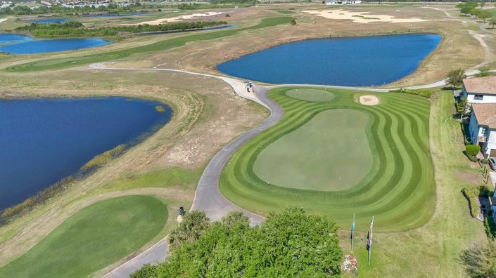 Image No.31-3 Bed Townhouse for sale