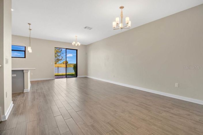 Image No.5-3 Bed Townhouse for sale