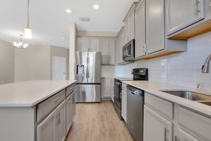 Image No.9-3 Bed Townhouse for sale