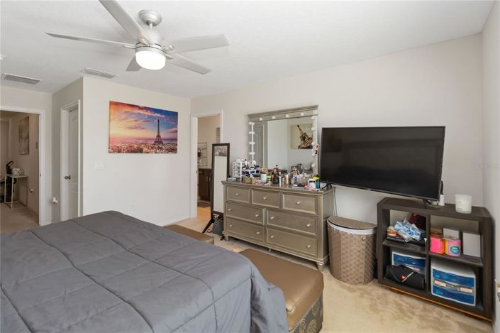 Image No.13-3 Bed Townhouse for sale