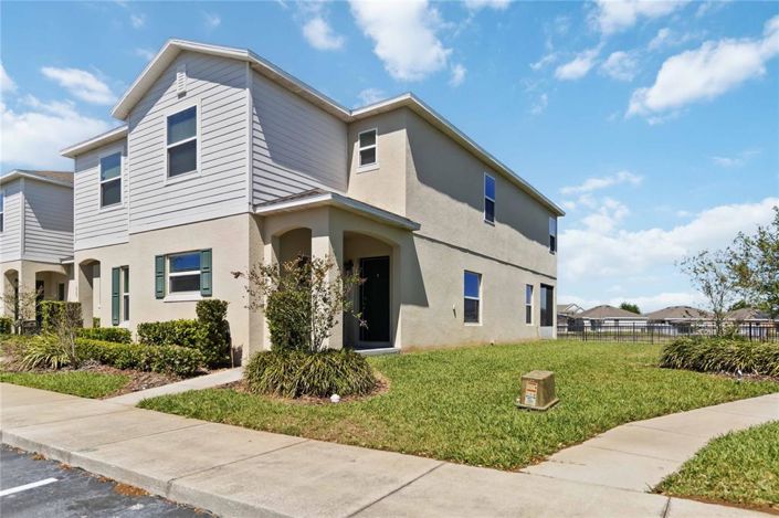 Image No.25-3 Bed Townhouse for sale