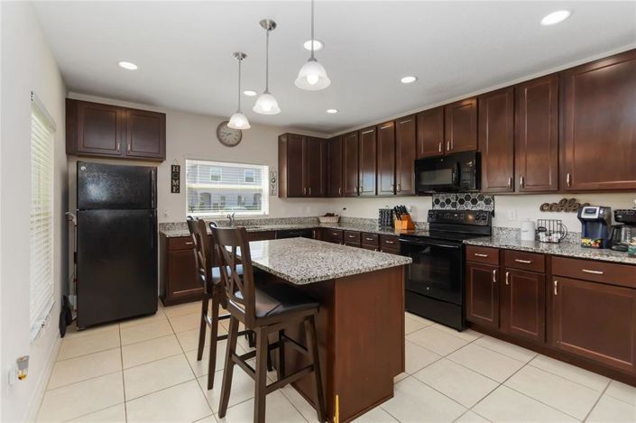 Image No.7-3 Bed Townhouse for sale