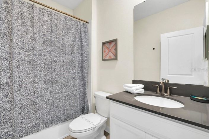 Image No.41-5 Bed Property for sale