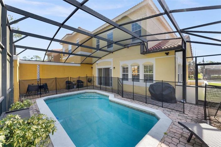 Image No.11-4 Bed Townhouse for sale