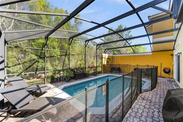 Image No.13-4 Bed Townhouse for sale