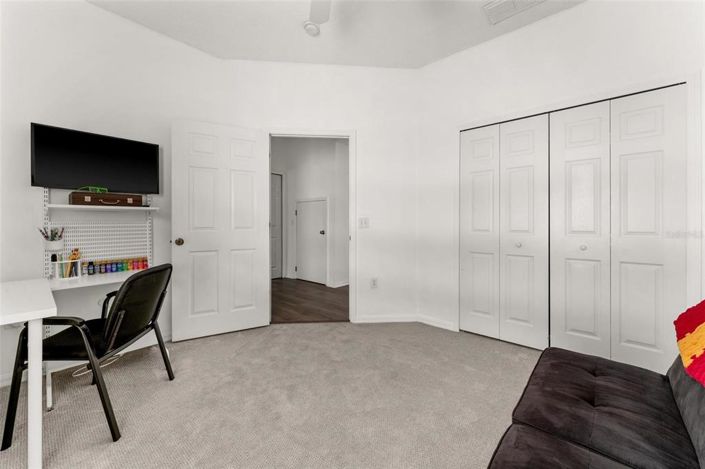 Image No.18-4 Bed Townhouse for sale