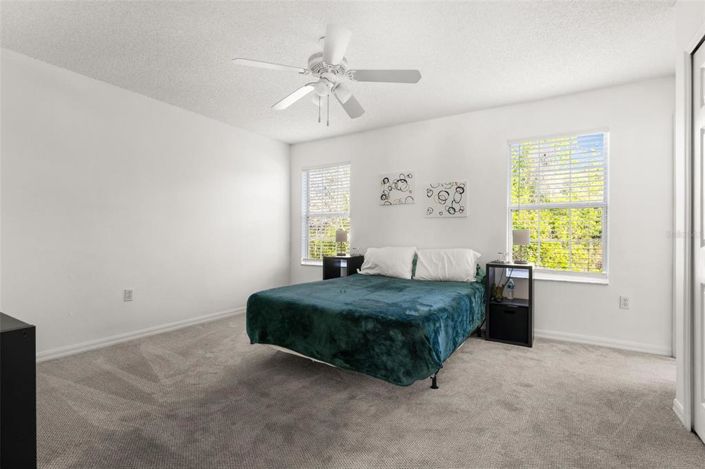 Image No.22-4 Bed Townhouse for sale