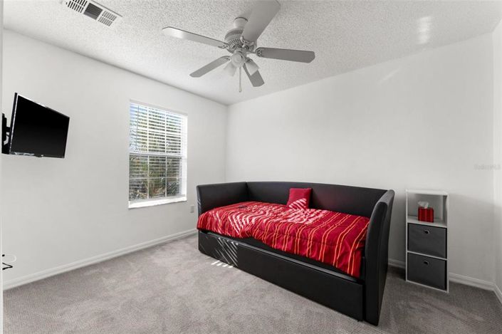 Image No.25-4 Bed Townhouse for sale