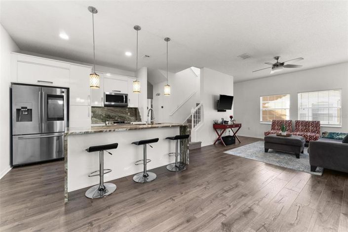 Image No.3-4 Bed Townhouse for sale