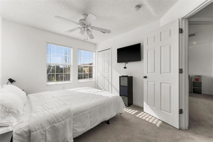 Image No.30-4 Bed Townhouse for sale