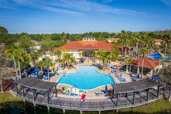 Image No.40-4 Bed Townhouse for sale