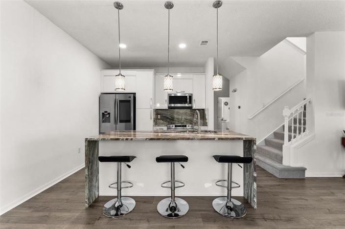 Image No.6-4 Bed Townhouse for sale