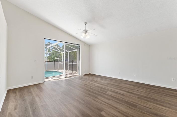 Image No.19-Propriété de 4 chambres à vendre à Clermont