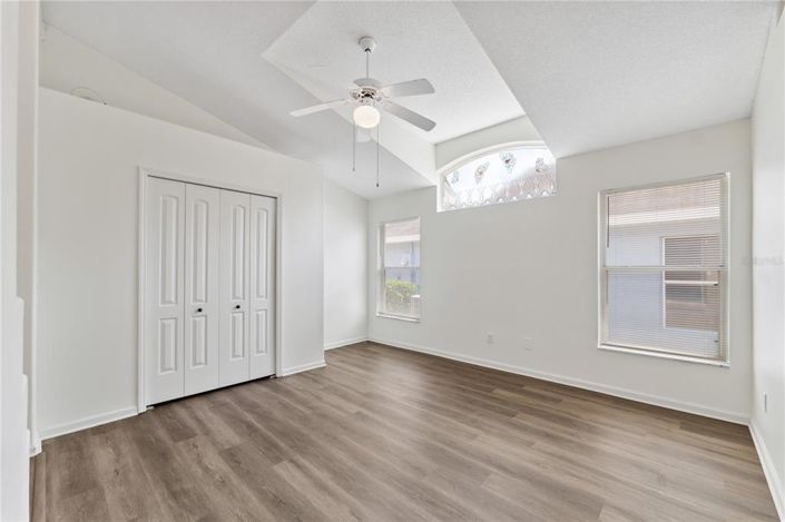 Image No.32-Propriété de 4 chambres à vendre à Clermont