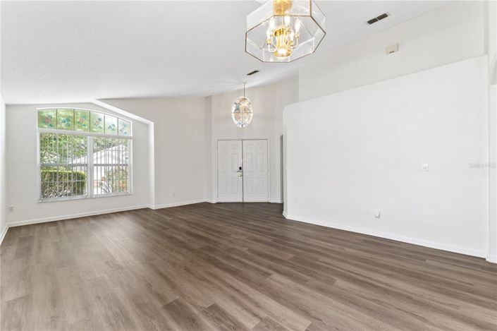 Image No.36-Propriété de 4 chambres à vendre à Clermont