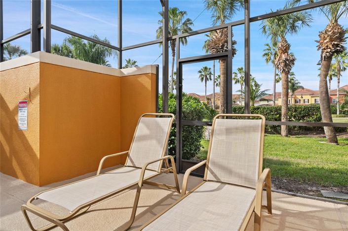 Image No.11-4 Bed Townhouse for sale