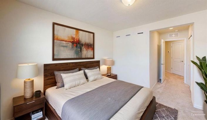 Image No.15-3 Bed Townhouse for sale