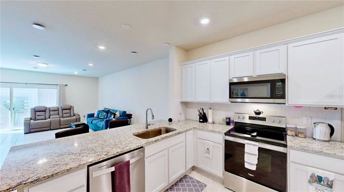 Image No.20-3 Bed Townhouse for sale