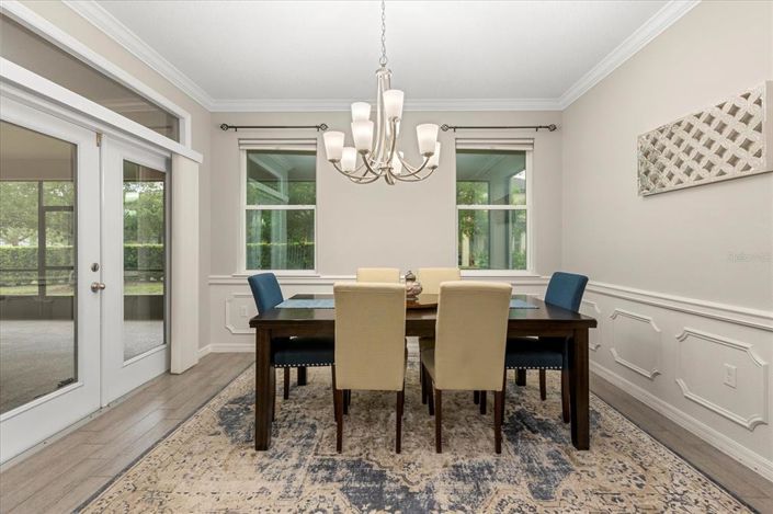 Image No.13-6 Bed Property for sale