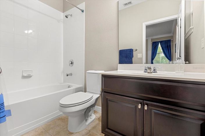 Image No.33-6 Bed Property for sale