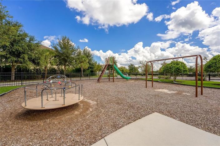 Image No.40-6 Bed Property for sale