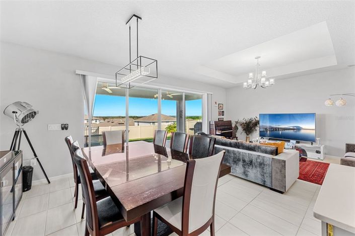 Image No.14-5 Bed Property for sale