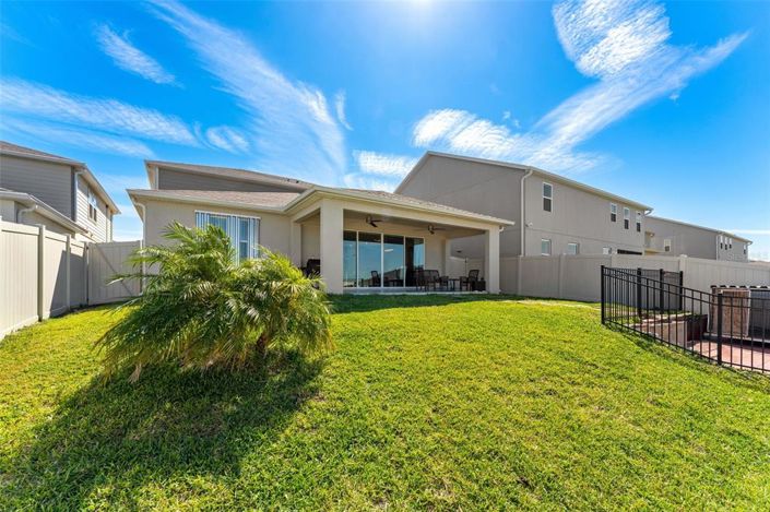 Image No.37-5 Bed Property for sale