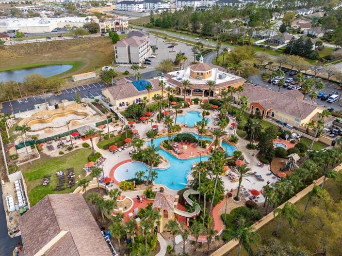 Image No.2-4 Bed Townhouse for sale