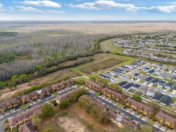 Image No.4-4 Bed Townhouse for sale