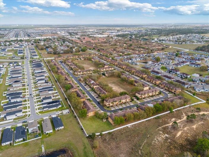 Image No.5-4 Bed Townhouse for sale