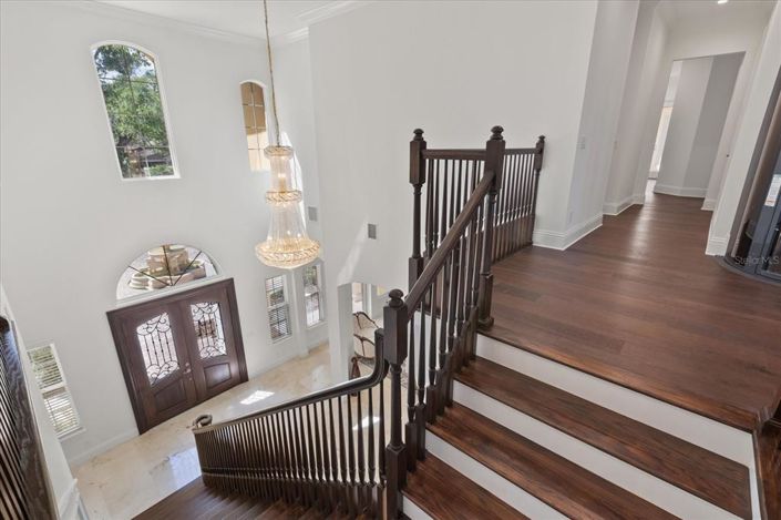 Image No.31-7 Bed Property for sale