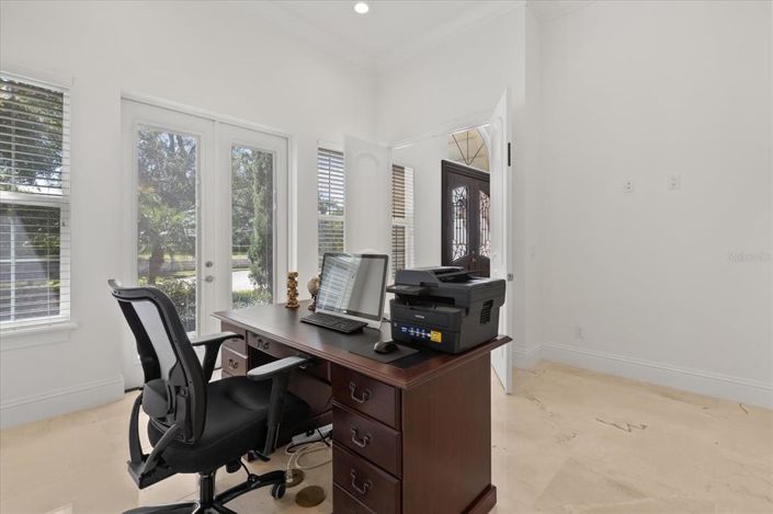 Image No.35-7 Bed Property for sale