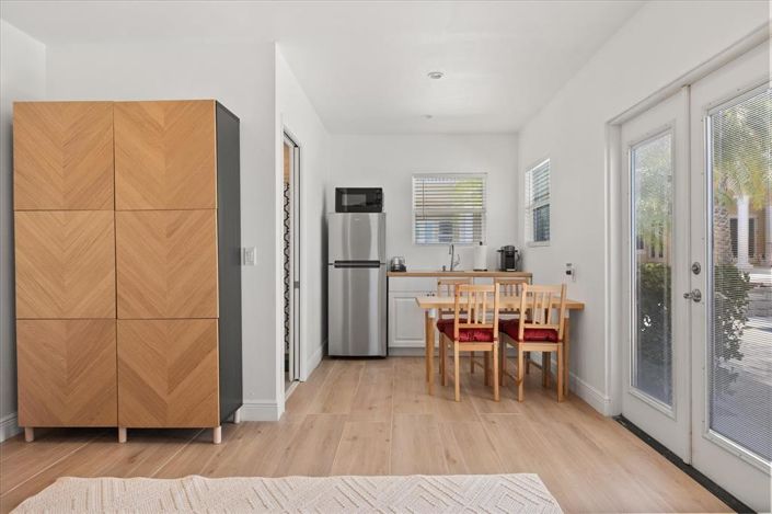 Image No.51-7 Bed Property for sale